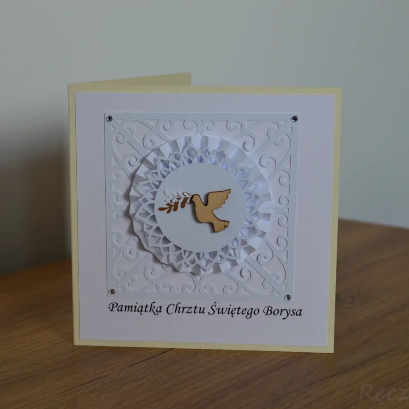 Pamiątka Chrztu Świętego z ptakiem, rozetą i kryształkami